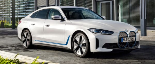 Autonomia Real dos Carros Elétricos em 2026: Testes e Comparativo
