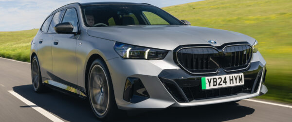 Guia Rápido: Como Escolher o Carro Elétrico Ideal em 2026
