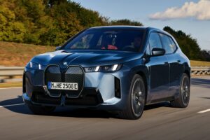 Tesla — carro elétrico