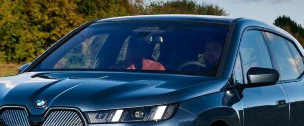 BMW adiantou pedidos do novo i3 por pressão de clientes — e isso revela muito