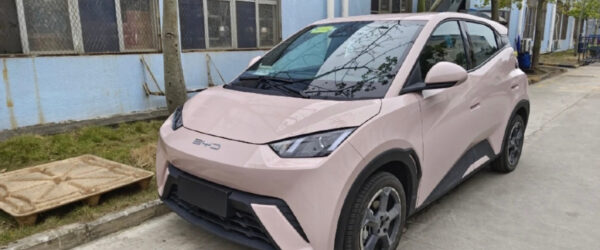 Chevrolet Bolt 2027 vs Nissan Leaf: qual EV acessível escolher?