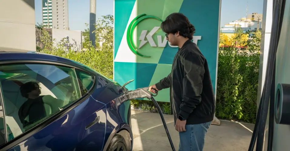 Aplicativos Essenciais para Donos de Carros Elétricos [2026]
