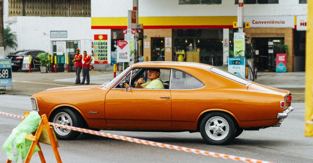 Carro Elétrico vs Gasolina: Qual Compensa em 2026?