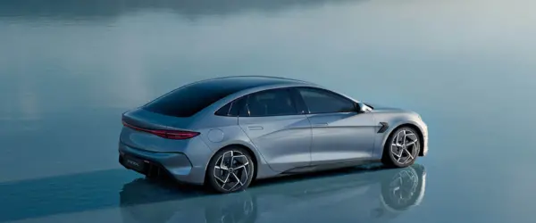BYD Dolphin GS vs GWM Ora 5: Qual Elétrico Comprar em 2026?