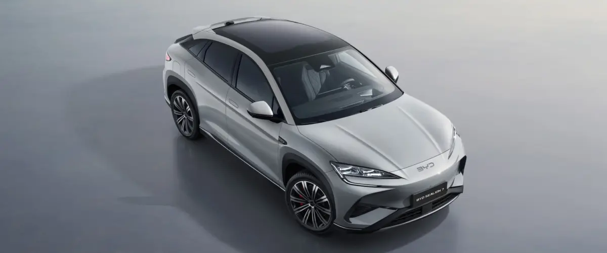 BYD Dolphin Plus vs Leapmotor B10: Qual Elétrico Comprar em 2026?