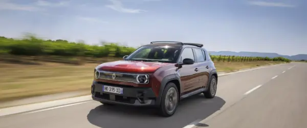 Renault Kwid E-Tech vs BYD Dolphin GS: Qual Elétrico Comprar em 2026?
