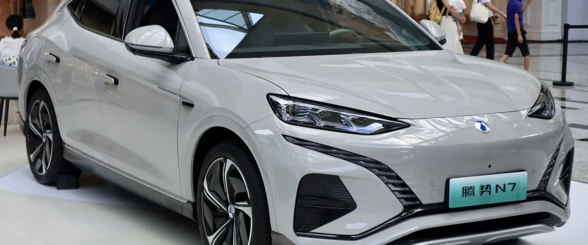 BYD Denza N7