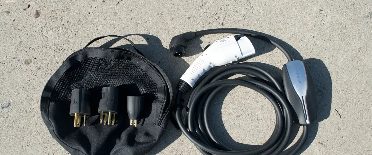 V2L no BYD: como usar a bateria do carro para alimentar aparelhos