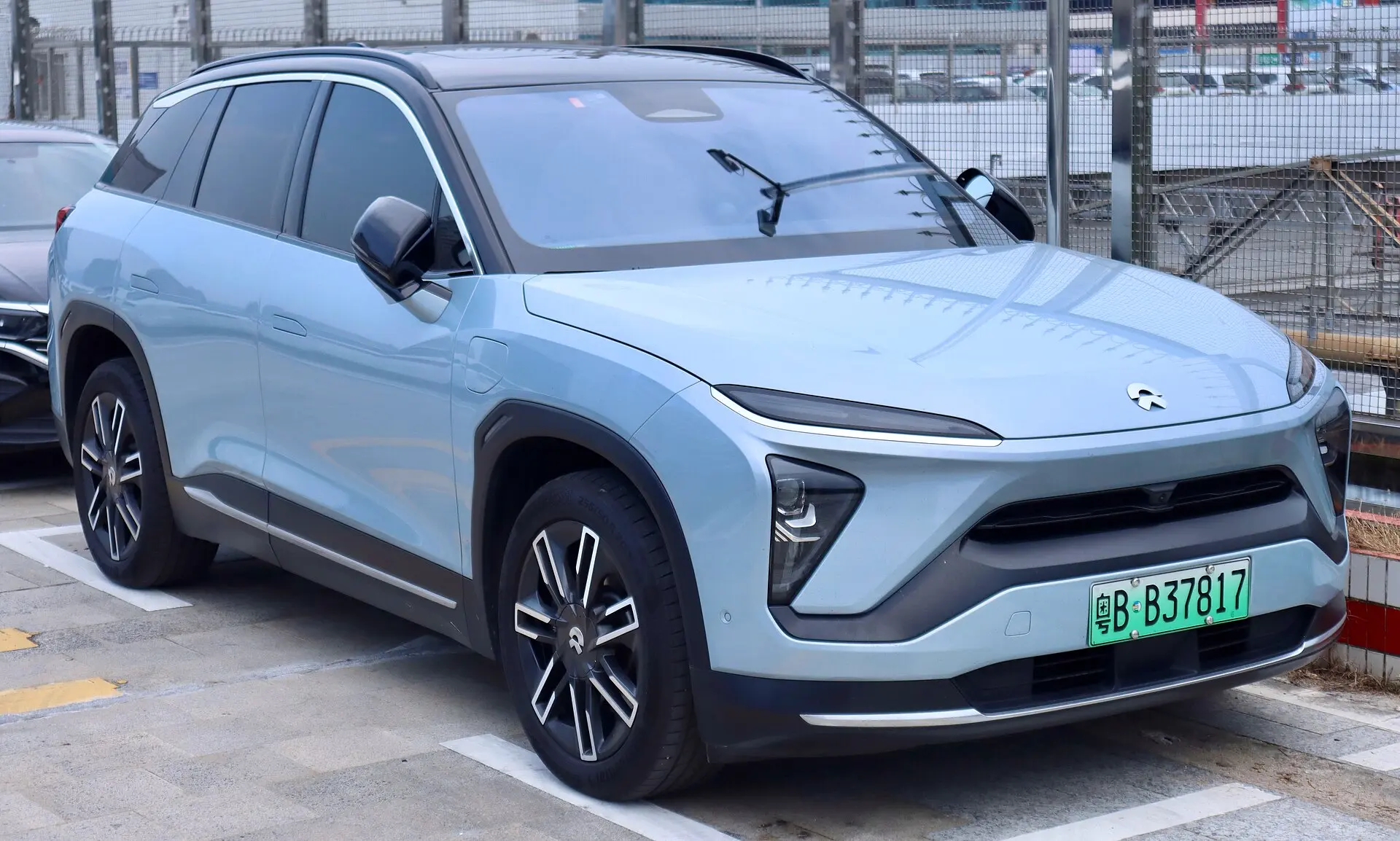 NIO EL6 2026 — foto real 2026 — foto real