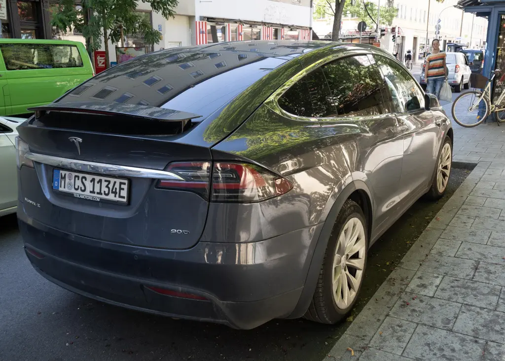 Tesla Model X