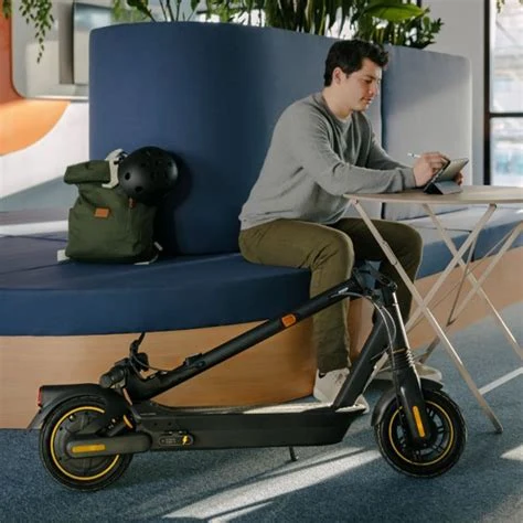 Patinete Elétrico Segway Ninebot Max G2 900W à venda no Mercado Livre